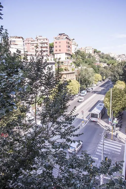 Trastevere Chic Рим 3*,
